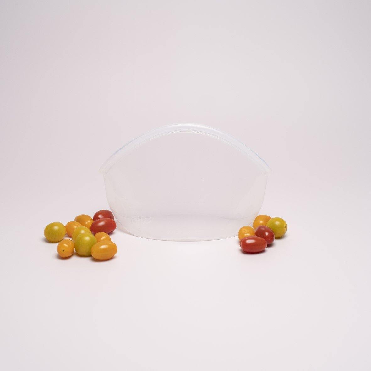 Een foto van een grote clear (900 ml) Hugger Bag van Food Huggers