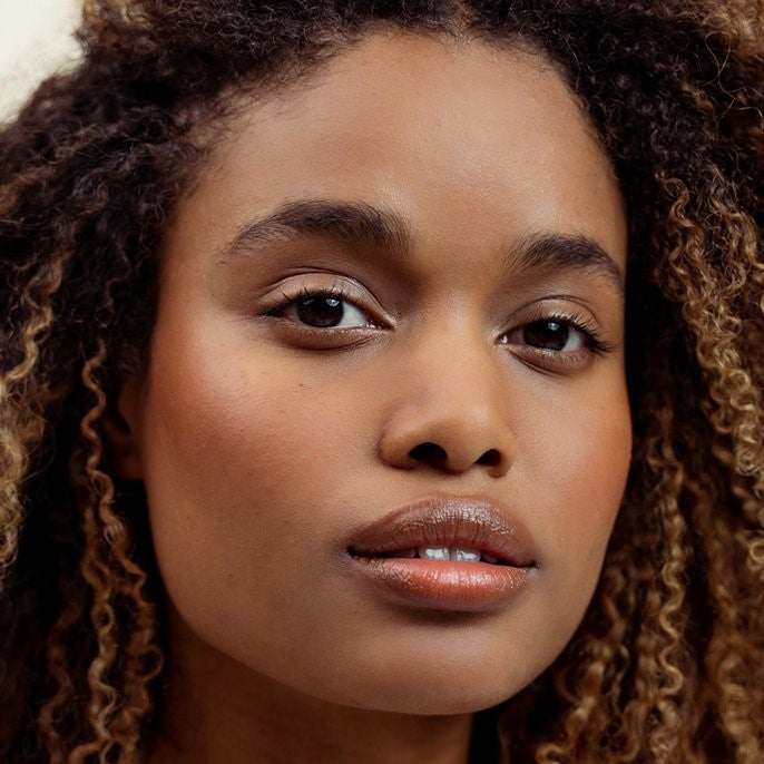 LO Amsterdam Lip & Cheek Balm Model Shot - Jo