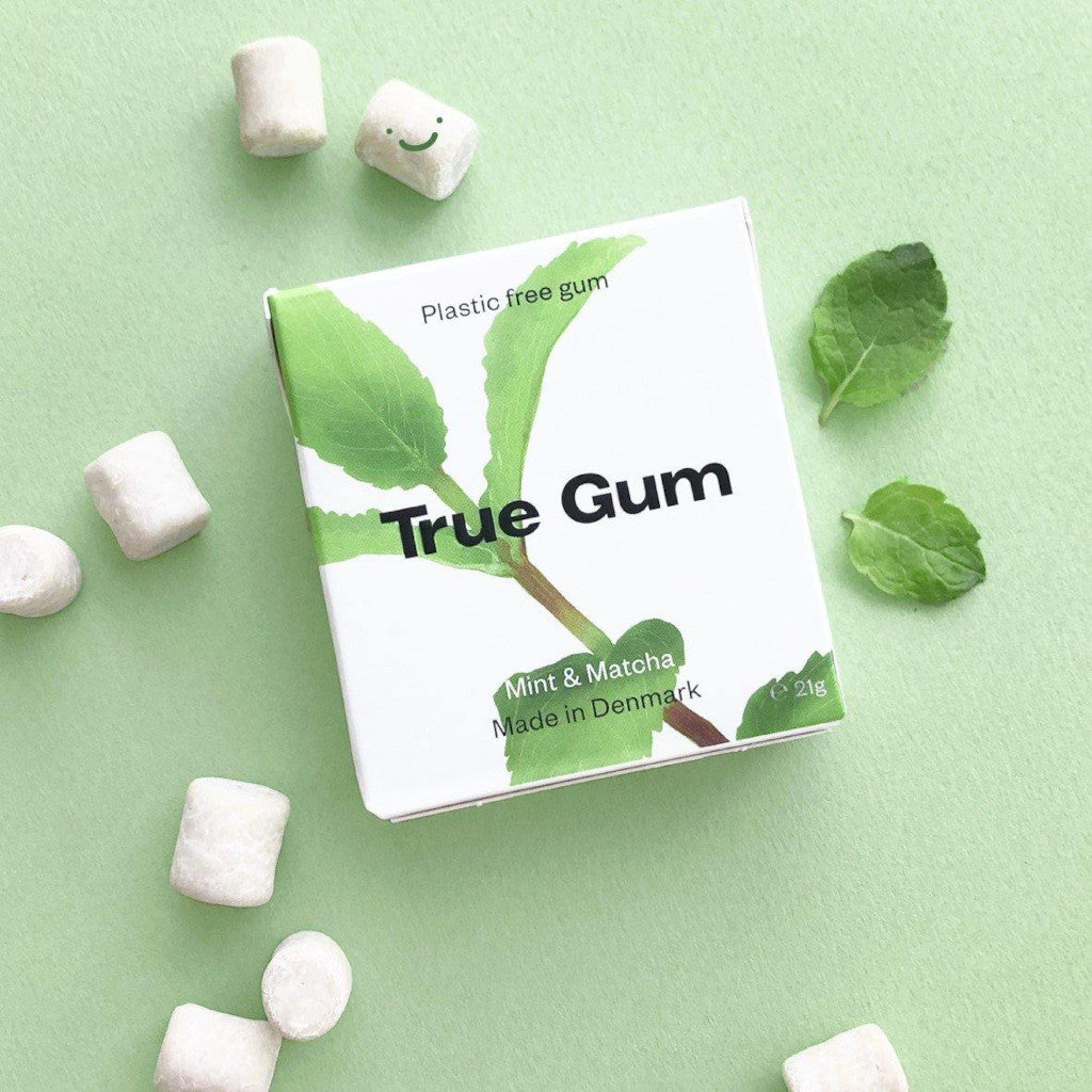 True Gum | Mint &amp; Matcha | Plasticvrije kauwgom op groene achtergrond