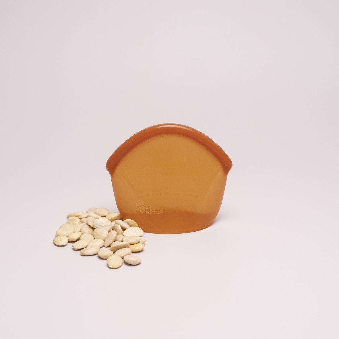 Een foto van een kleine amber (400 ml) Hugger Bag van Food Huggers