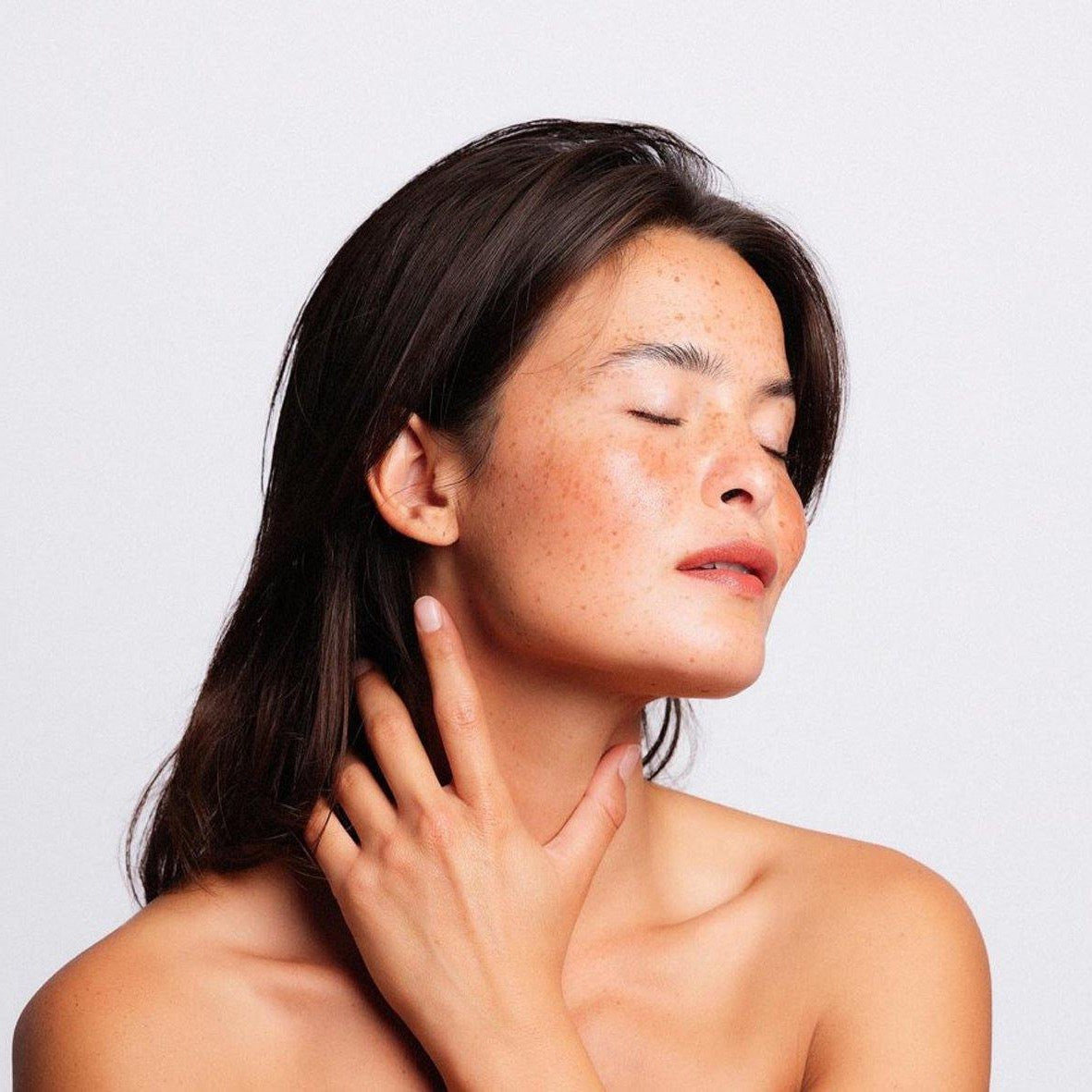 Lo Lip Care Nico Model Shot