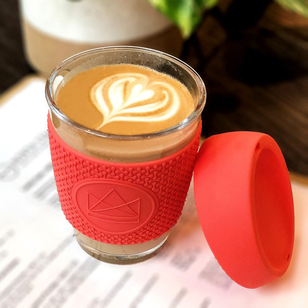NeonKactus Reusable Coffee Cup Coral Red With Coffee